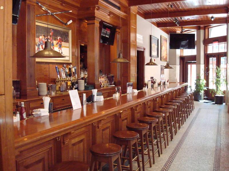 Clydes | restaurant | 707 7th St NW, Washington, DC 20001, USA | 2023493700 OR +1 202-349-3700