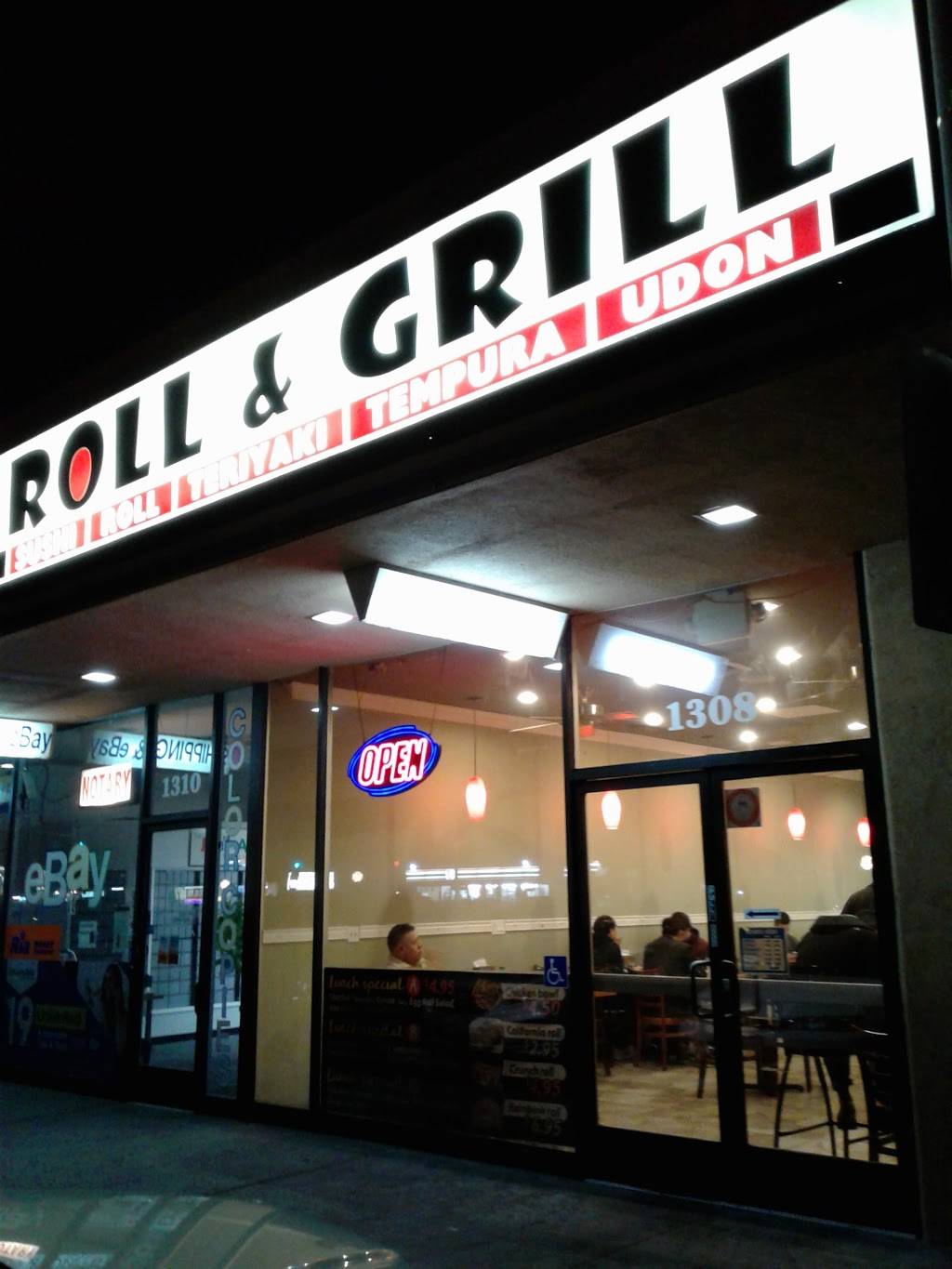 Roll and Grill | restaurant | 1308 E Chapman Ave, Fullerton, CA 92831, USA | 7148795588 OR +1 714-879-5588