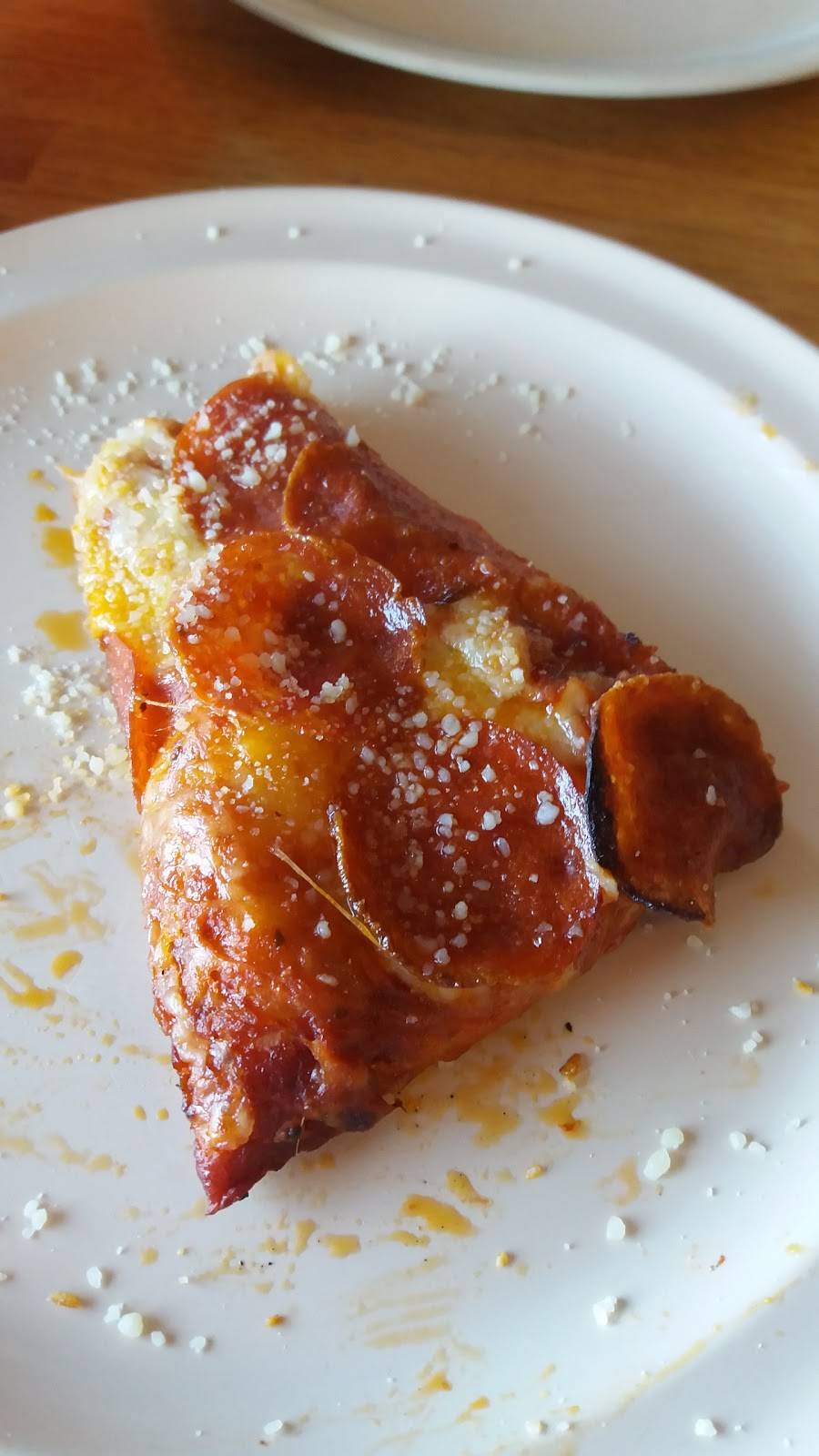 Happy Joes Pizza & Ice Cream - St. Louis | restaurant | 7918 Watson Rd, St. Louis, MO 63119, USA | 3149614074 OR +1 314-961-4074