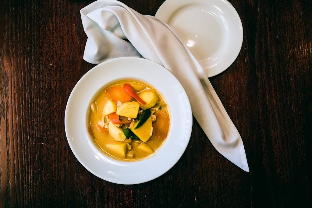 Thai Kitchen 4 | restaurant | 181 Main St, Southington, CT 06489, USA | 8608635994 OR +1 860-863-5994