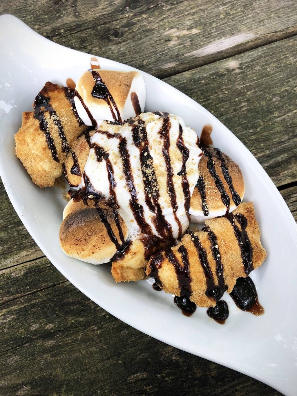 Garfields | restaurant | 1 County 50 Rd W, Harrow, ON N0R 1G0, Canada | 2262070418 OR +1 226-207-0418