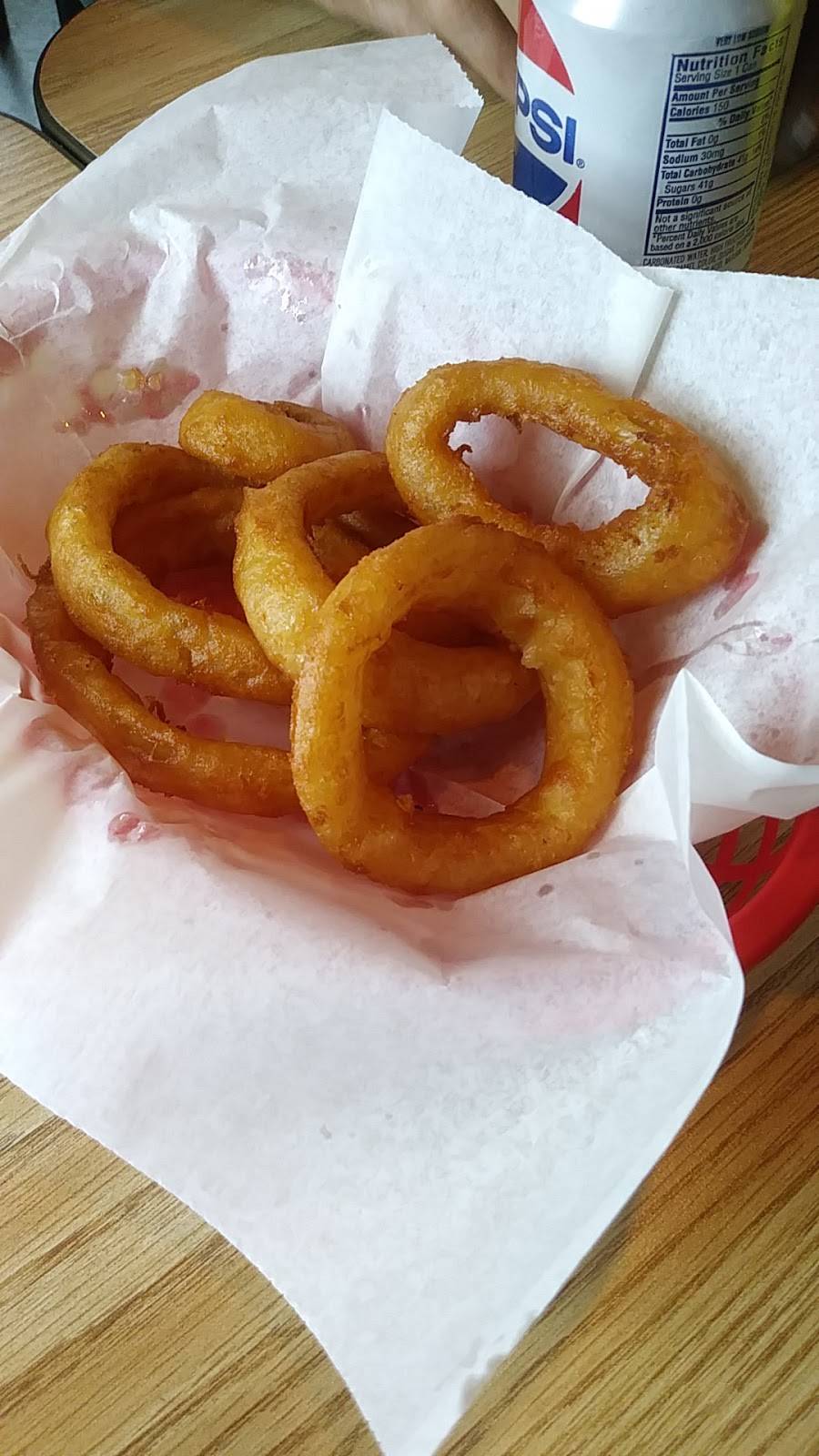 Brewsters | restaurant | N12495 County Rd M, Thorp, WI 54771, USA | 7156693778 OR +1 715-669-3778