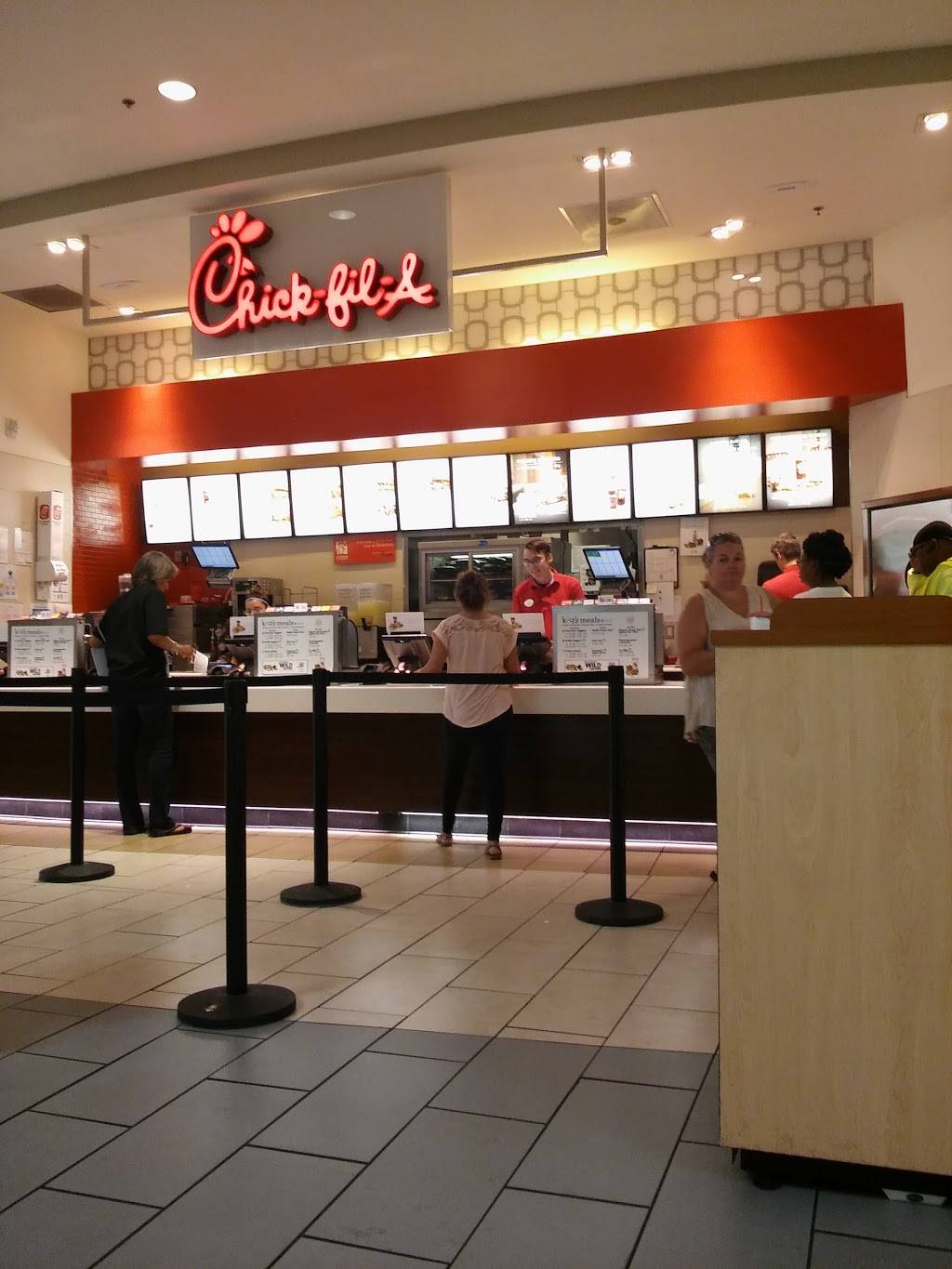 Chick-fil-A | restaurant | 8020 Spotsylvania Mall Dr, Fredericksburg, VA 22407, USA | 5407866448 OR +1 540-786-6448