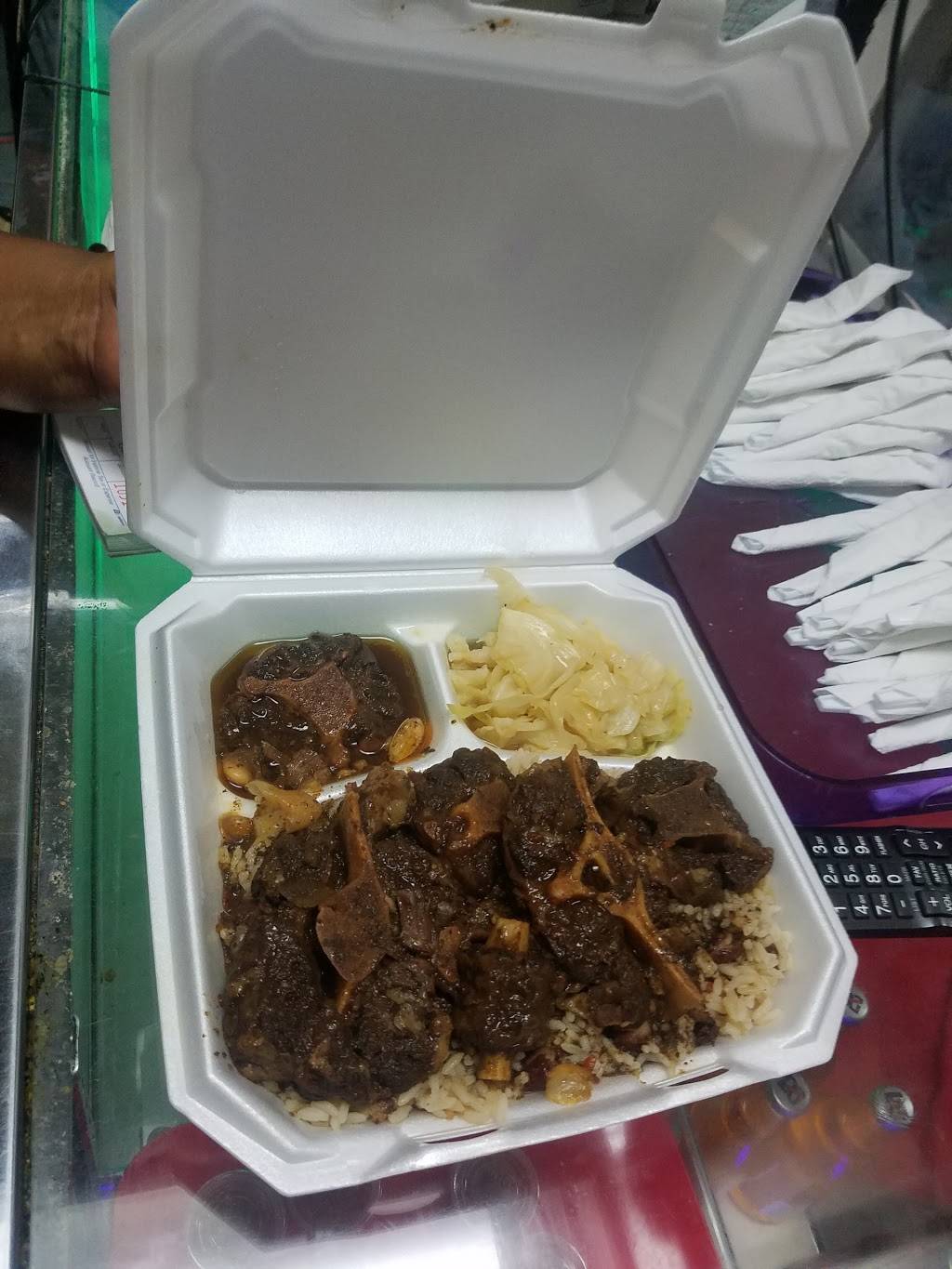 Caribbean Delight | restaurant | 3526 Gravois Ave, St. Louis, MO 63118, USA | 3147991463 OR +1 314-799-1463