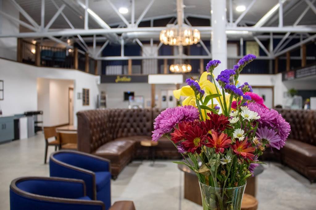 The Landing Market | cafe | 211 College Dr, Decorah, IA 52101, USA | 5632771893 OR +1 563-277-1893