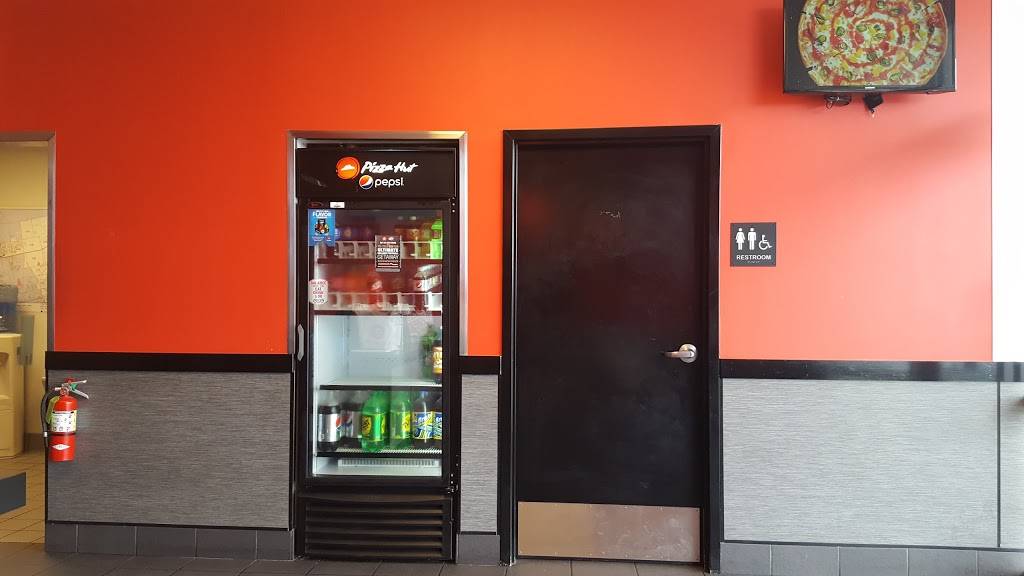 Pizza Hut | restaurant | 8608 N, TX-146 Suite 500, Baytown, TX 77523, USA | 2815731111 OR +1 281-573-1111