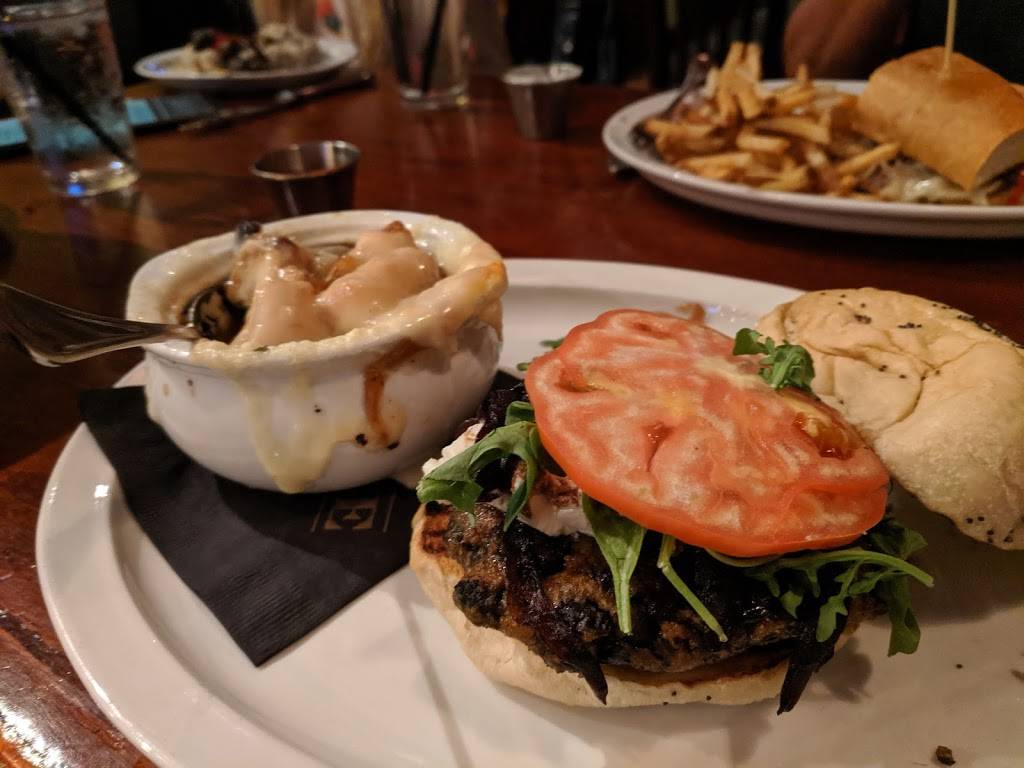 Belle Tavern | restaurant | 117 Barboro Alley, Memphis, TN 38103, USA | 9012496580 OR +1 901-249-6580