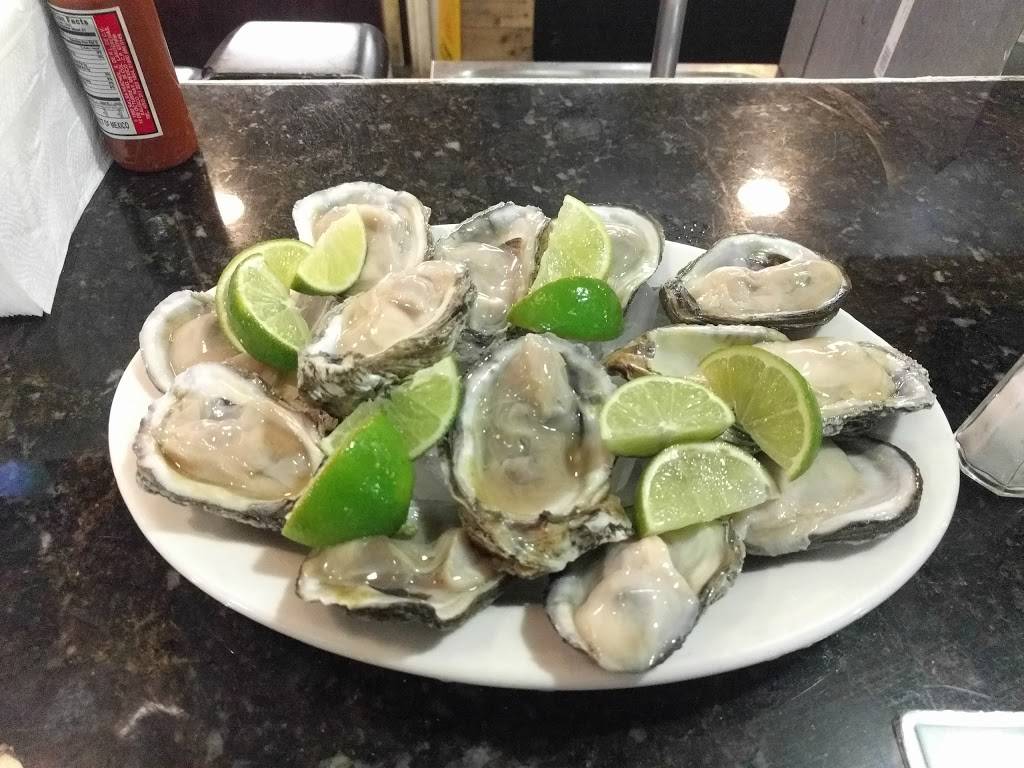 Mariscos El Chuy | restaurant | 11602-24 Hawthorne Blvd, Hawthorne, CA 90250, USA | 4242970485 OR +1 424-297-0485