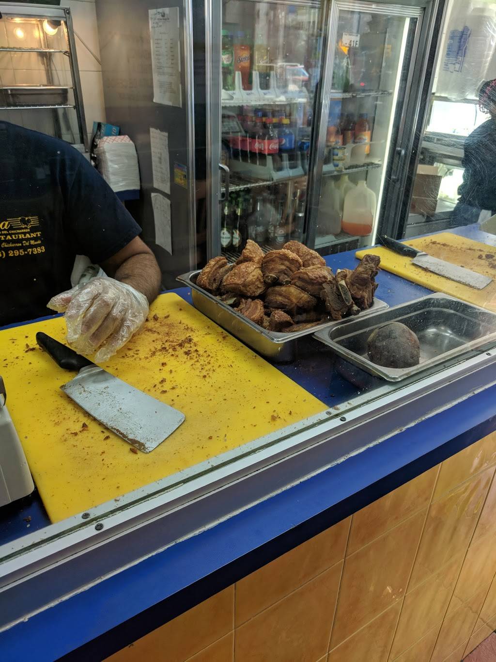 Elsa La Reina Del Chicharron | restaurant | 1 E 183rd St, Bronx, NY 10453, USA | 7182957383 OR +1 718-295-7383