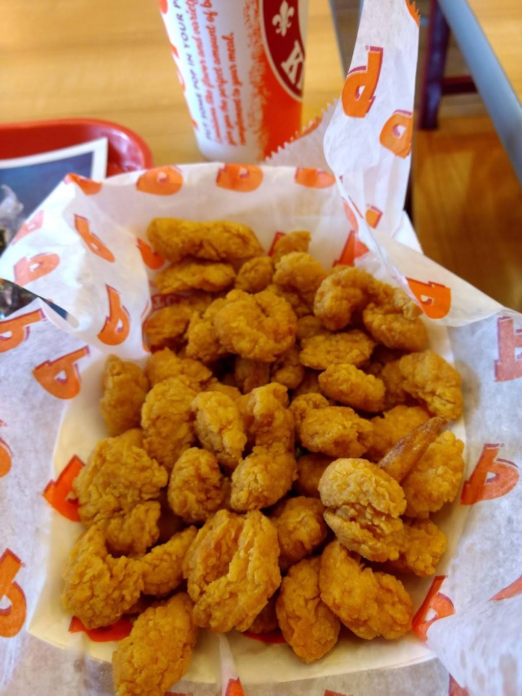 Popeyes Louisiana Kitchen | restaurant | 5131 Westfields Blvd, Centreville, VA 20120, USA | 7032225958 OR +1 703-222-5958
