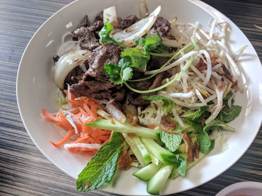 Metro Noodle and Boba | restaurant | 635 N Main St, Corona, CA 92880, USA | 9514273422 OR +1 951-427-3422