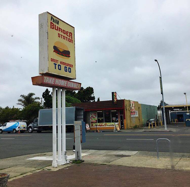 Phila Burger Station | meal takeaway | 1100 23rd St, Richmond, CA 94804, USA | 5102341445 OR +1 510-234-1445