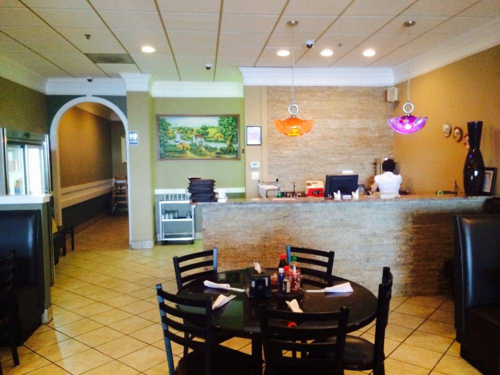 Phorever Sterling | restaurant | 47100 Community Plaza #124, Sterling, VA 20164, USA | 7034339476 OR +1 703-433-9476