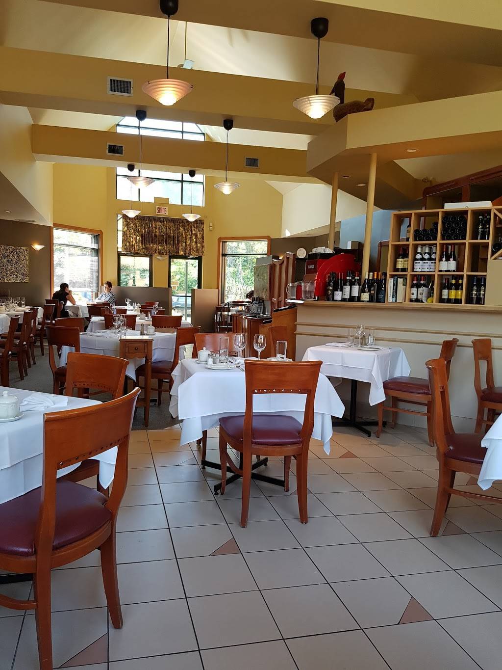 Restaurant Olivier | restaurant | 679 Rue Adoncour, Longueuil, QC J4G 2M6, Canada | 4506463660 OR +1 450-646-3660