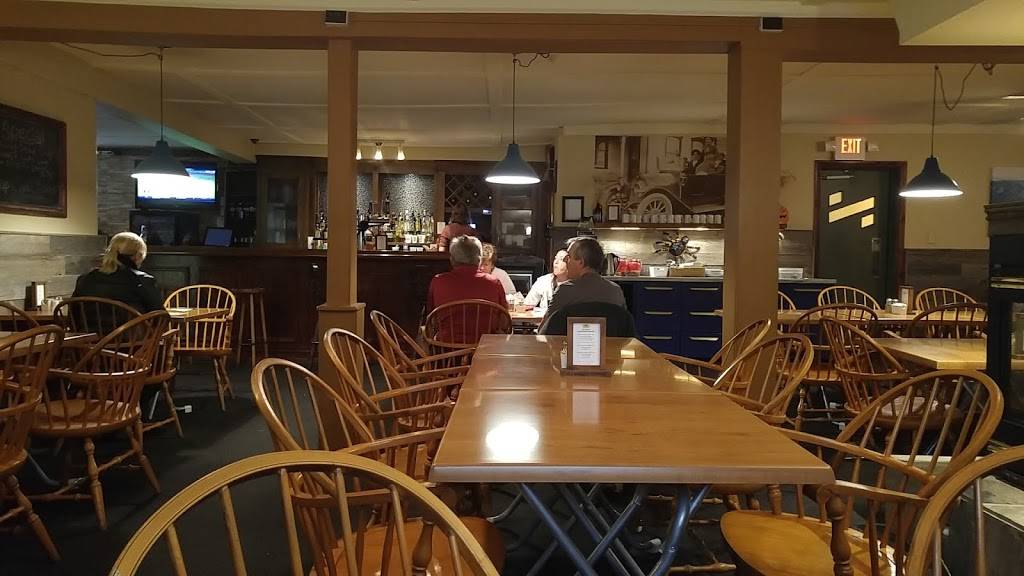 Fisherville Hotel & Tavern | restaurant | 2 Erie Ave S, Fisherville, ON N0A 1G0, Canada | 9057793433 OR +1 905-779-3433