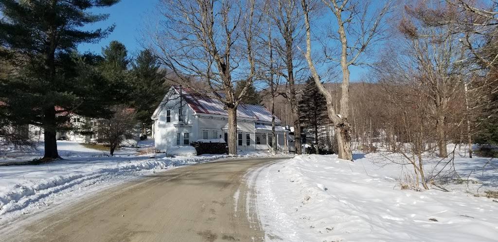 Hostel Tevere | restaurant | 203 Powderhound Rd, Warren, VT 05674, USA | 8024969222 OR +1 802-496-9222