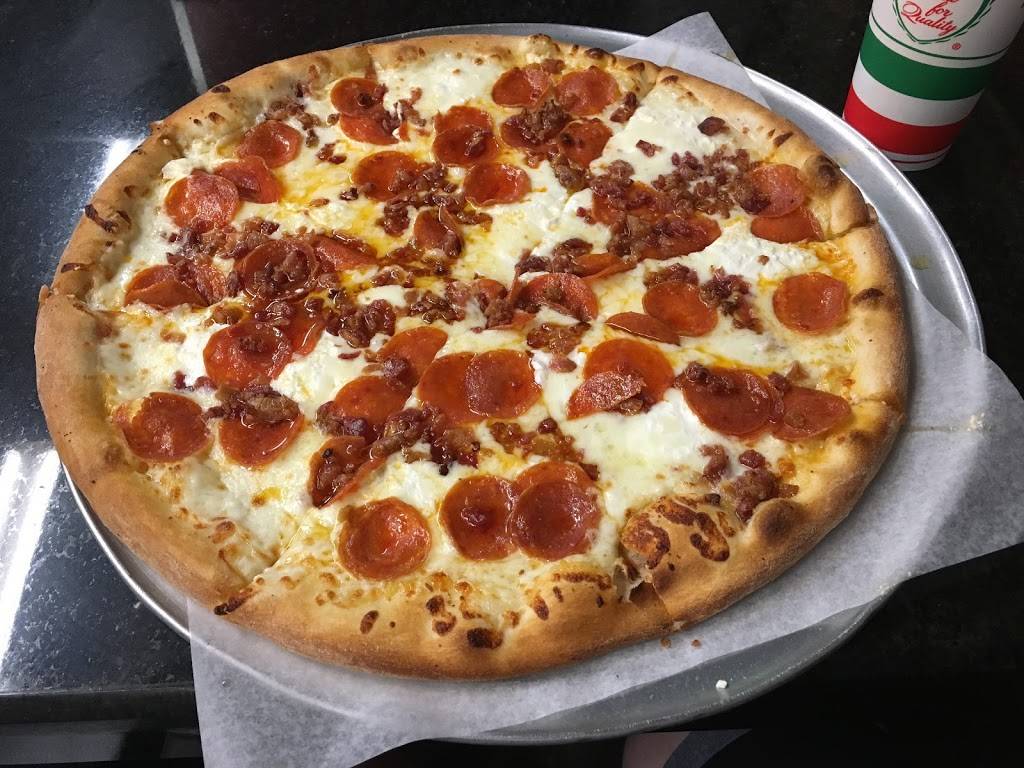 Downtown House of Pizza | meal delivery | 1520 Hendry St, Fort Myers, FL 33901, USA | 2393373467 OR +1 239-337-3467