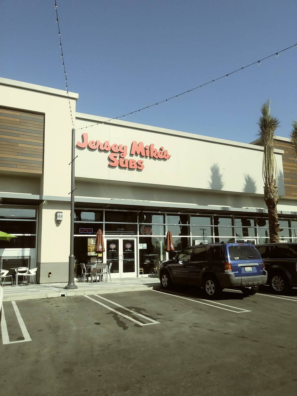 Jersey Mikes Subs | restaurant | 10388 Sepulveda Blvd, Mission Hills, CA 91345, USA | 8186396344 OR +1 818-639-6344