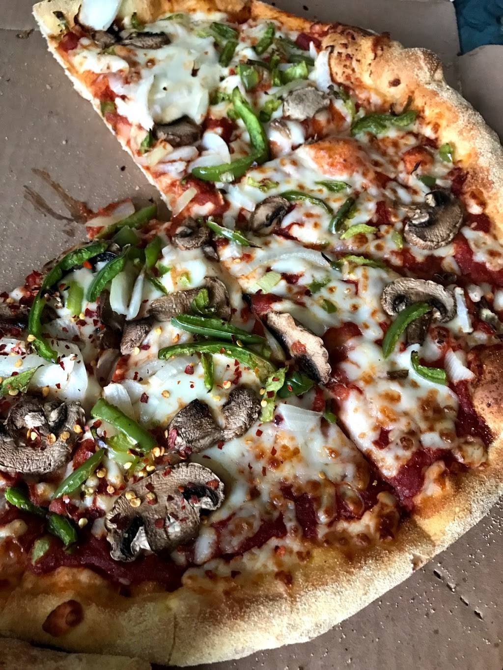 Dominos Pizza | meal delivery | 570 Broadway, Revere, MA 02151, USA | 7812891020 OR +1 781-289-1020