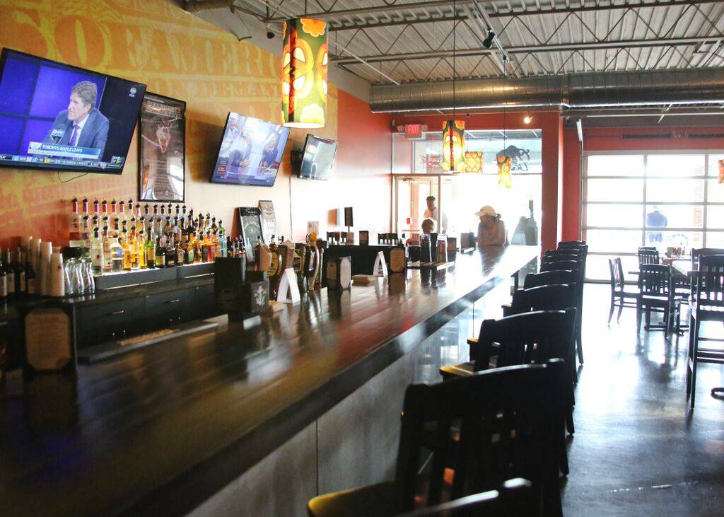 Two Bucks Parma | restaurant | 7880 Broadview Rd, Parma, OH 44134, USA | 2162366555 OR +1 216-236-6555