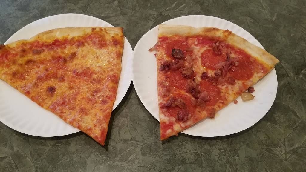 Carusos Bistro | restaurant | Shopping Center, 264 Dove Run Centre Dr, Middletown, DE 19709, USA | 3024490000 OR +1 302-449-0000