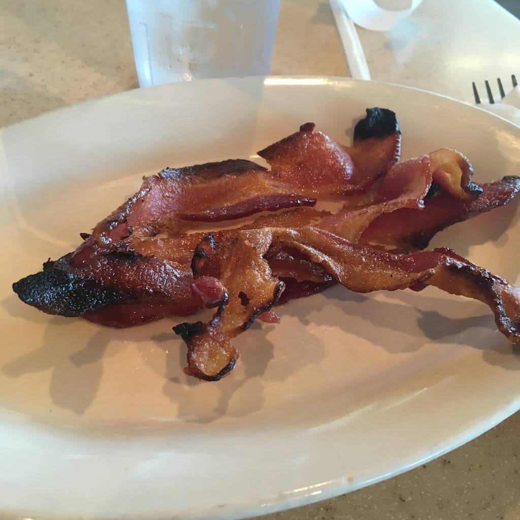 The Pasta House Co and Schlafly Beer | restaurant | STL Terminal 2, St. Louis, MO 63145, USA | 3147389363 OR +1 314-738-9363