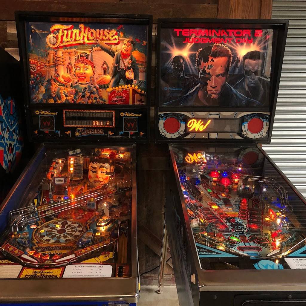 Dead Bird Brewing | restaurant | 1726 N 5th St, Milwaukee, WI 53212, USA | 4149300707 OR +1 414-930-0707