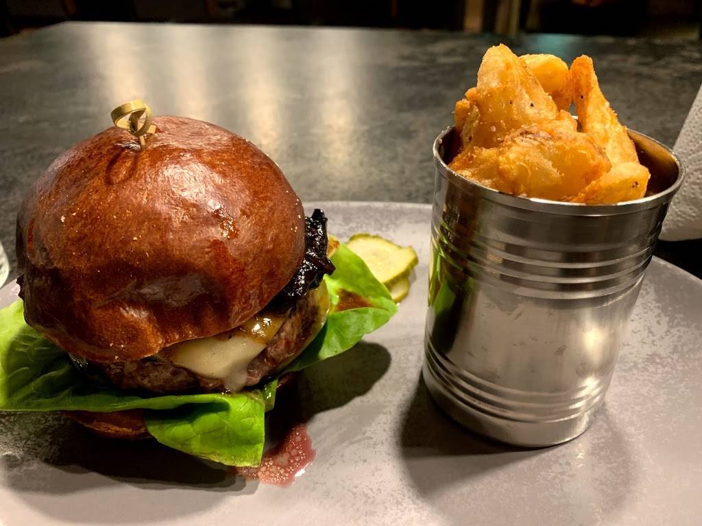 Barrel & Bushel | restaurant | 122 N 2nd St, Phoenix, AZ 85004, USA | 6025233222 OR +1 602-523-3222