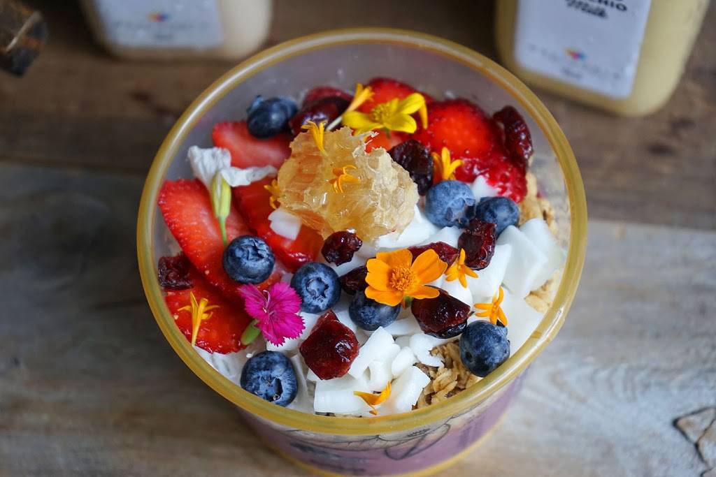 Welltopia | restaurant | 1716 N Highland Ave, Los Angeles, CA 90028, USA | 3238484602 OR +1 323-848-4602