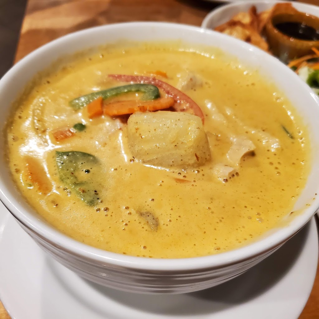 Royal Thai Cuisine | restaurant | 6212 E Hwy 98, Panama City, FL 32404, USA | 8506402218 OR +1 850-640-2218