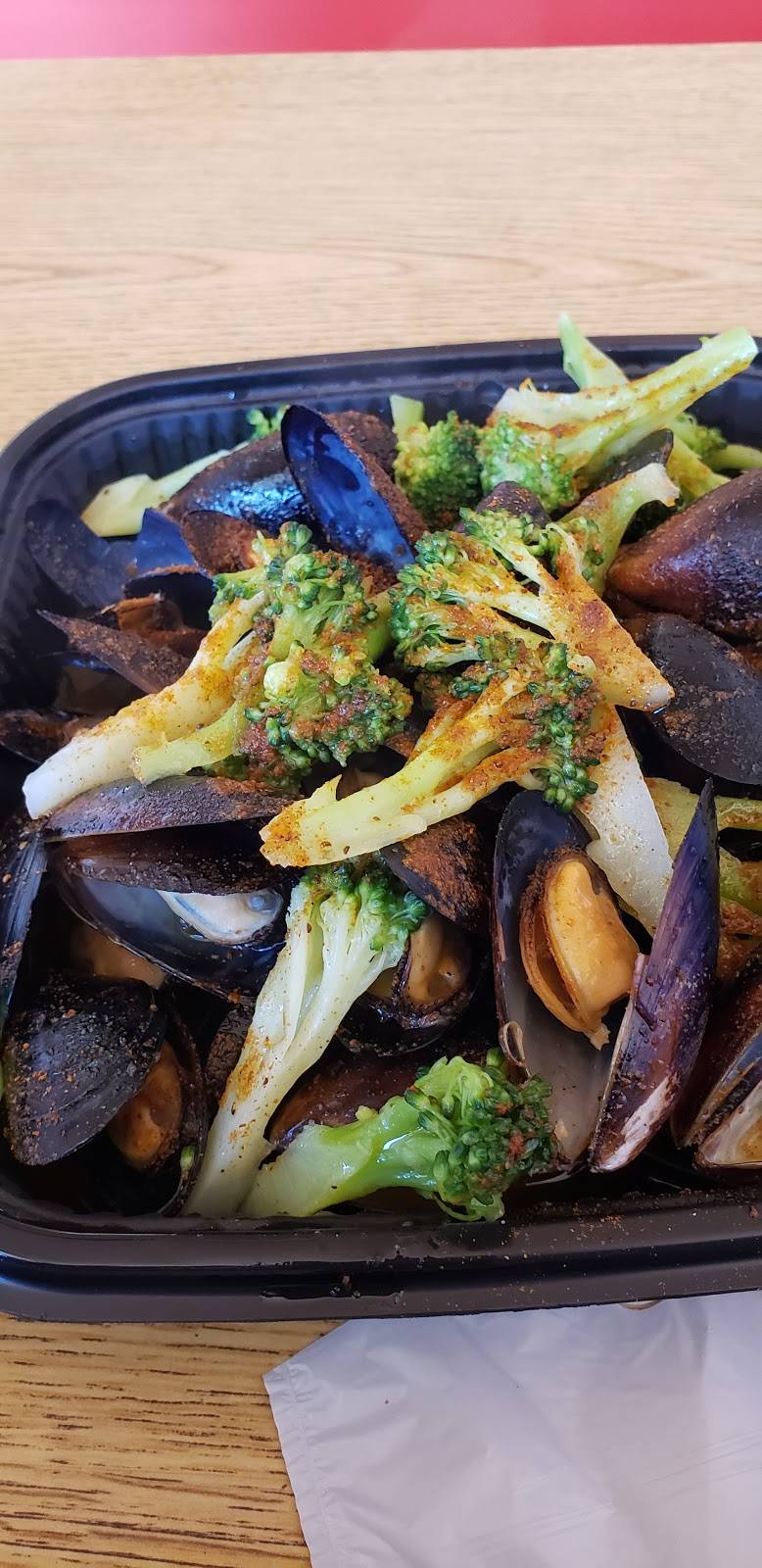 Lees Family Deli | restaurant | 1136 Broadway, Camden, NJ 08103, USA | 8569665006 OR +1 856-966-5006