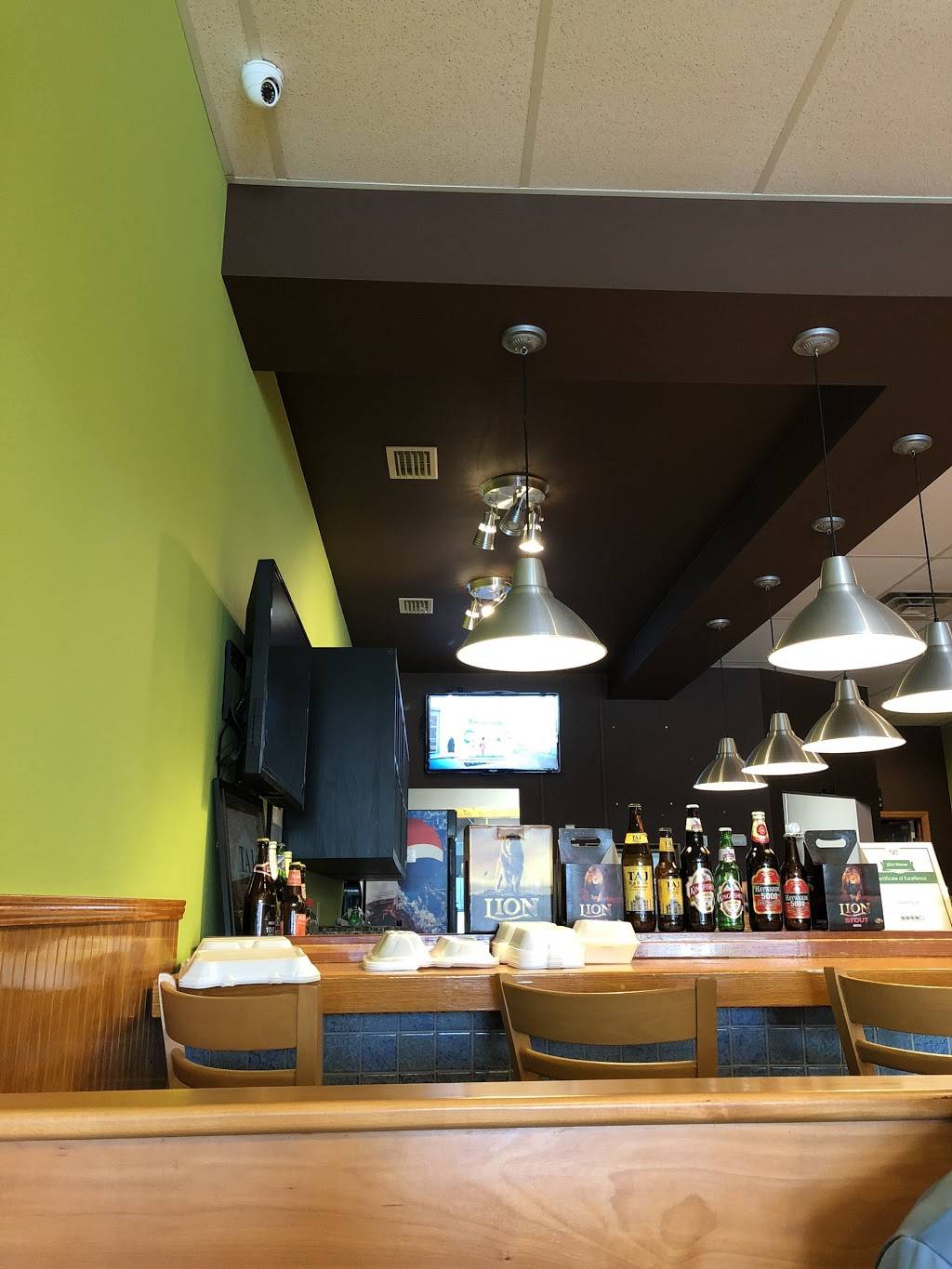 The Island Spice | restaurant | 3608 E Bay Dr, Holmes Beach, FL 34217, USA | 9415270123 OR +1 941-527-0123