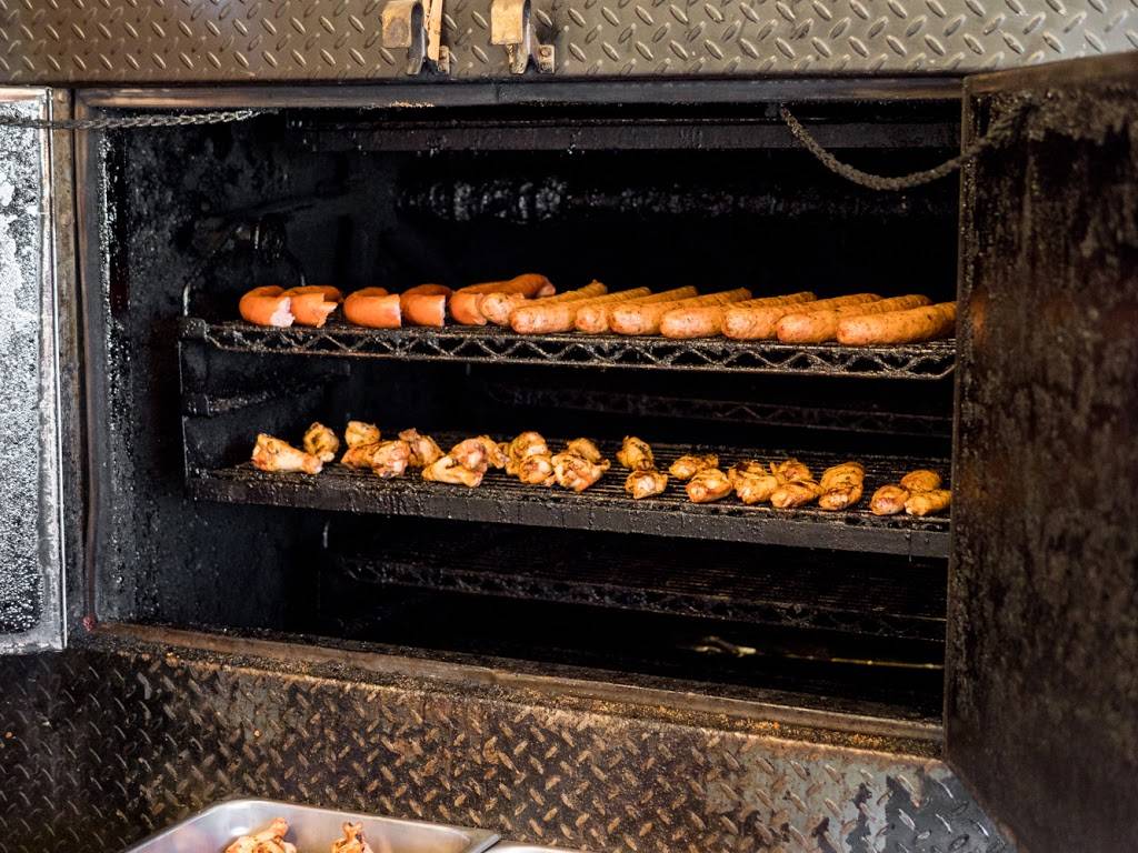 Circle M Bar-B-Que & TX Grill | restaurant | 9003 Interstate 20 Access Rd, Eastland, TX 76448, USA | 2546310058 OR +1 254-631-0058