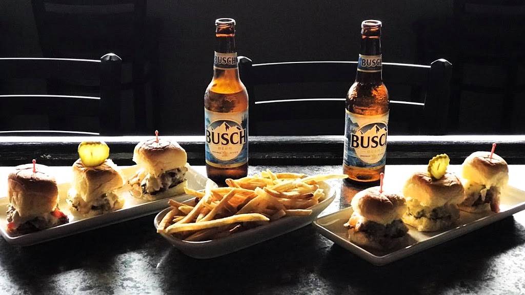 The Office Neighborhood Pub | restaurant | 4460 Horseshoe Bend Pkwy, Lake Ozark, MO 65049, USA | 5736931555 OR +1 573-693-1555