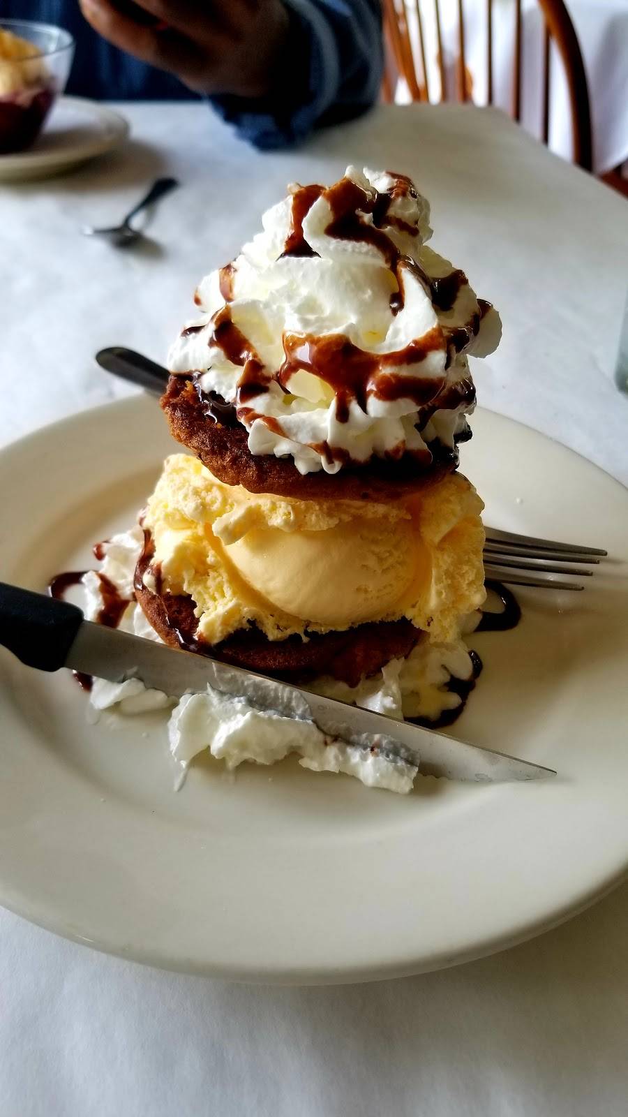 Southeast Grille House | restaurant | 2459 US-6, Brewster, NY 10509, USA | 8452798131 OR +1 845-279-8131