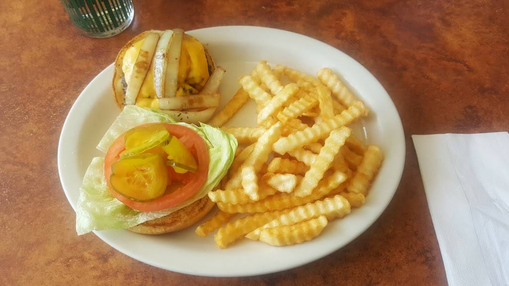 Parkview Restaurant Grill | restaurant | 2000 W 19th St, Chicago, IL 60608, USA | 3127330132 OR +1 312-733-0132