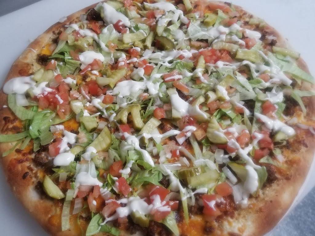 The Shopiere Tap | restaurant | 5227 E County Rd J, Clinton, WI 53525, USA | 6083629643 OR +1 608-362-9643