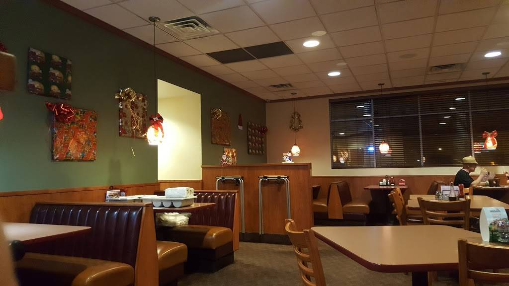 Dennys | restaurant | 4760 East Cesar E Chavez Avenue, Los Angeles, CA 90022, USA | 3232633440 OR +1 323-263-3440