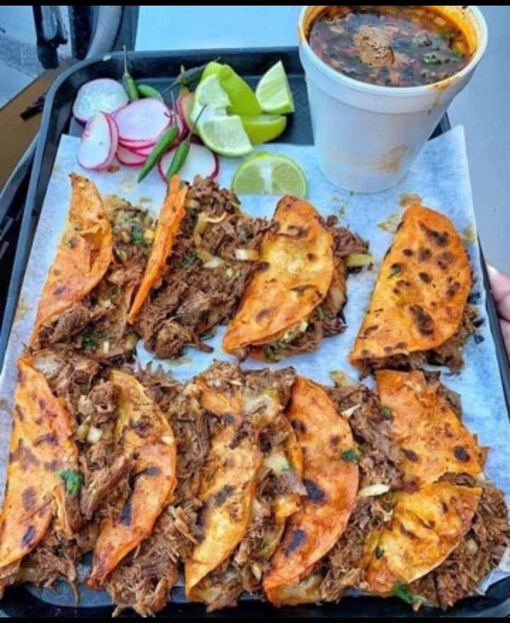 Estilo Jalisco Mexican Restaurant | restaurant | 1837 Vinton St, Omaha, NE 68108, USA | 4022980351 OR +1 402-298-0351