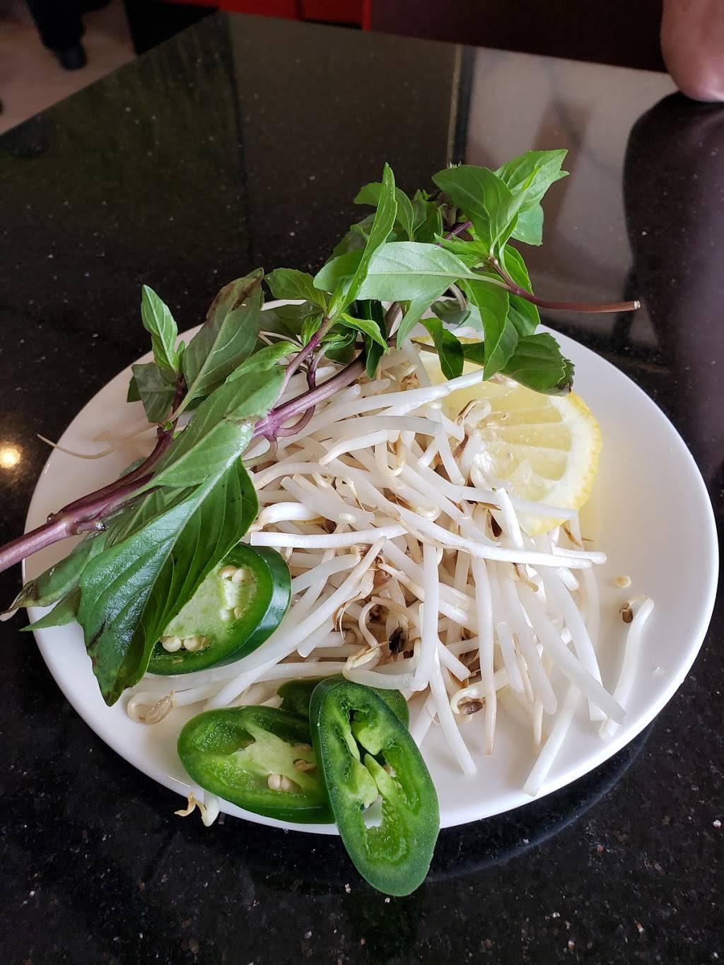Phở Vu | restaurant | 34260 Monterey Ave, Palm Desert, CA 92211, USA | 7603241888 OR +1 760-324-1888