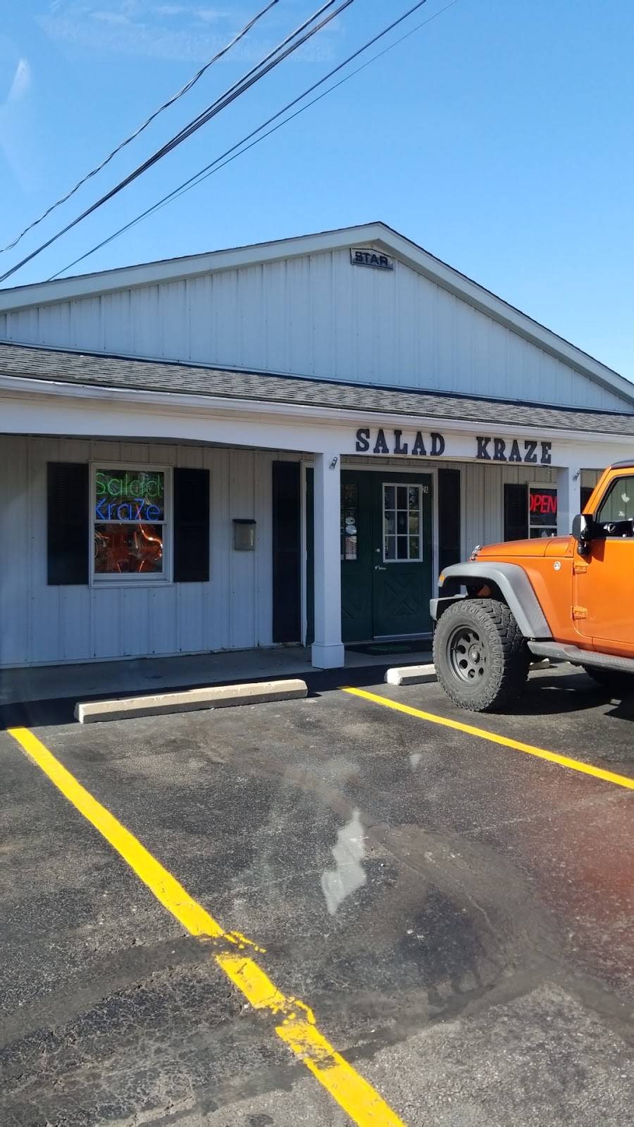 Salad Kraze | restaurant | 690 Avon Belden Rd, Avon Lake, OH 44012, USA | 4409339123 OR +1 440-933-9123