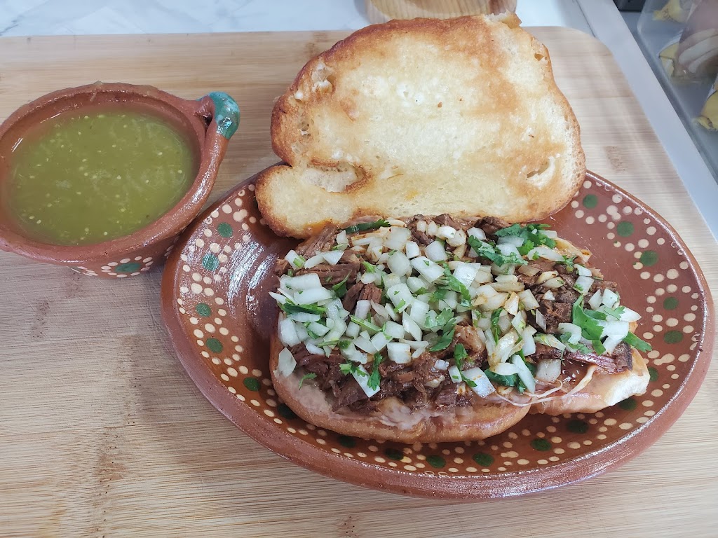 Tortillas y deli la familia | restaurant | 1275 E Florence Blvd #12, Casa Grande, AZ 85122, USA | 5208363738 OR +1 520-836-3738