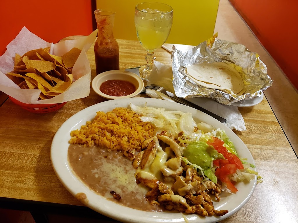 Maddies La Casita | restaurant | 561 Harrison Ave, Panama City, FL 32401, USA | 8507846817 OR +1 850-784-6817