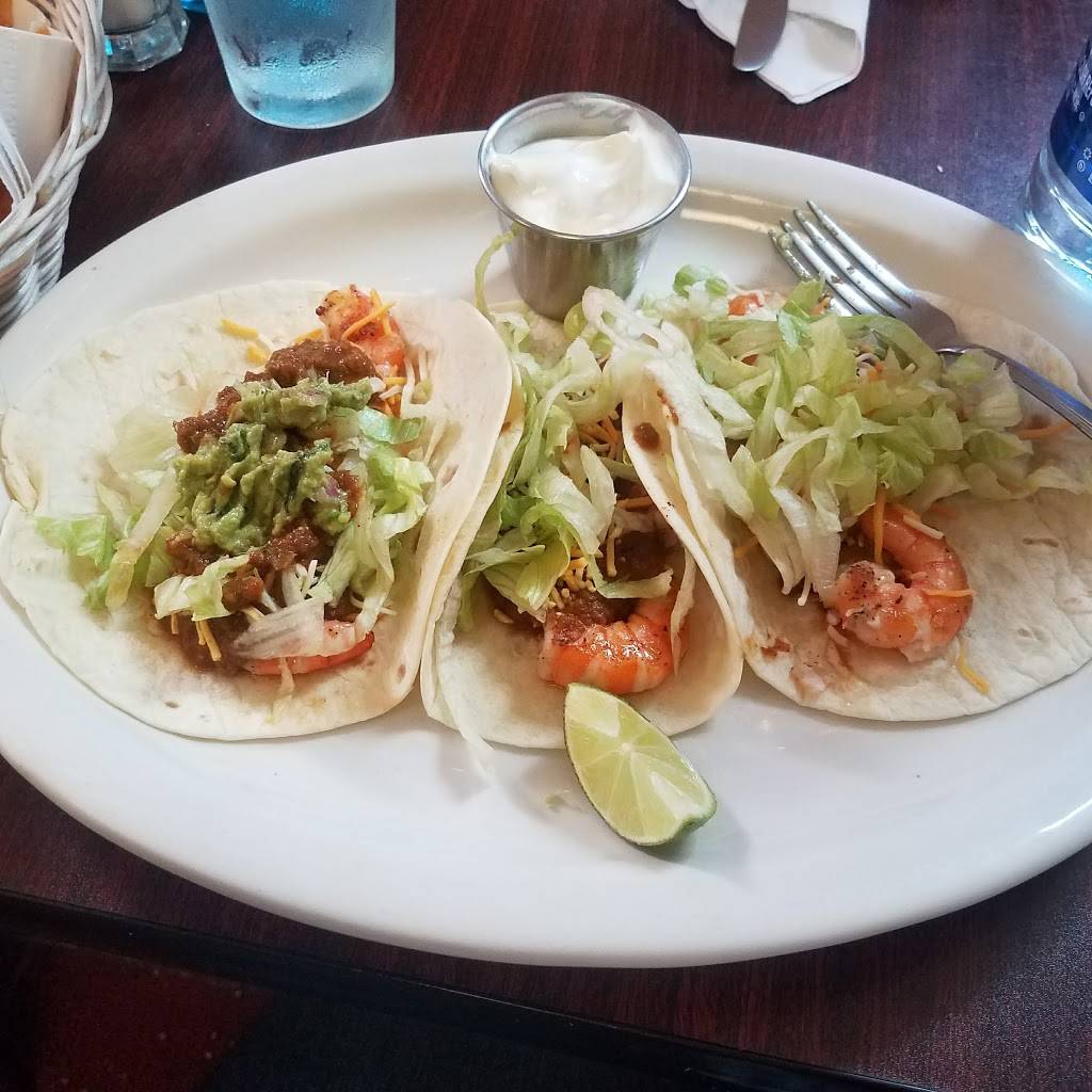 Pura Vida | restaurant | 527 Fairmount Ave, Philadelphia, PA 19123, USA | 2159226433 OR +1 215-922-6433