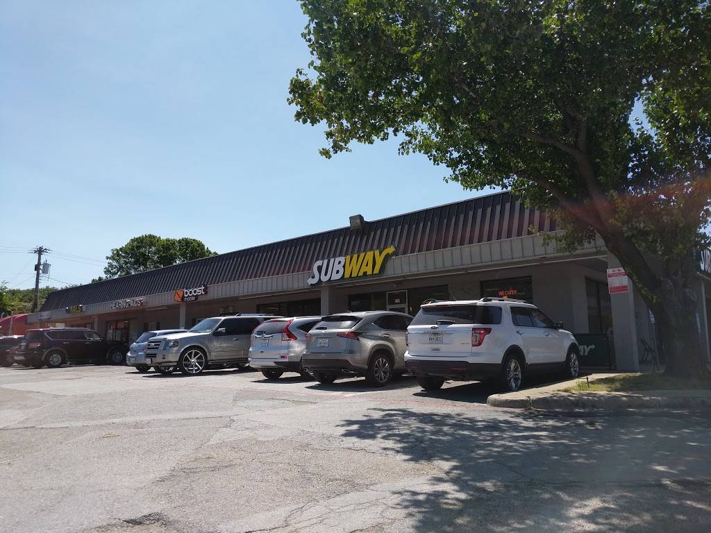 Subway Restaurants | restaurant | 9660 Audelia Road Suite 212-A Lake Ridge, Village Shop. Ctr, Dallas, TX 75238, USA | 2145031619 OR +1 214-503-1619