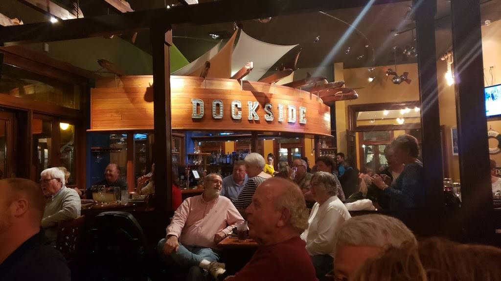 Riviera Dunes Dockside | restaurant | 102 Riviera Dunes Way, Palmetto, FL 34221, USA | 9413043689 OR +1 941-304-3689