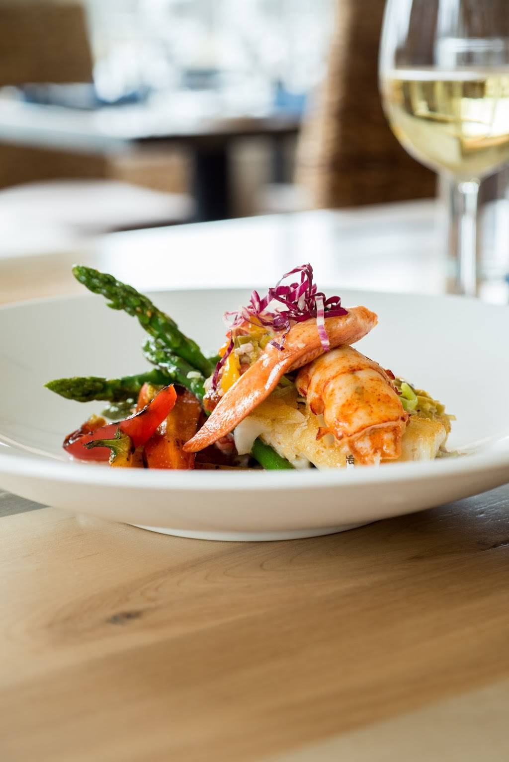 95 Ocean At Nonantum Resort | restaurant | 95 Ocean Ave, Kennebunkport, ME 04046, USA | 2079674050 OR +1 207-967-4050