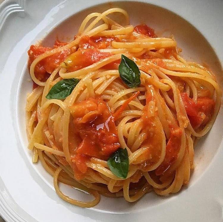 Ora Di Pasta | restaurant | 1 W 59th St, New York, NY 10019, USA | 6467553013 OR +1 646-755-3013