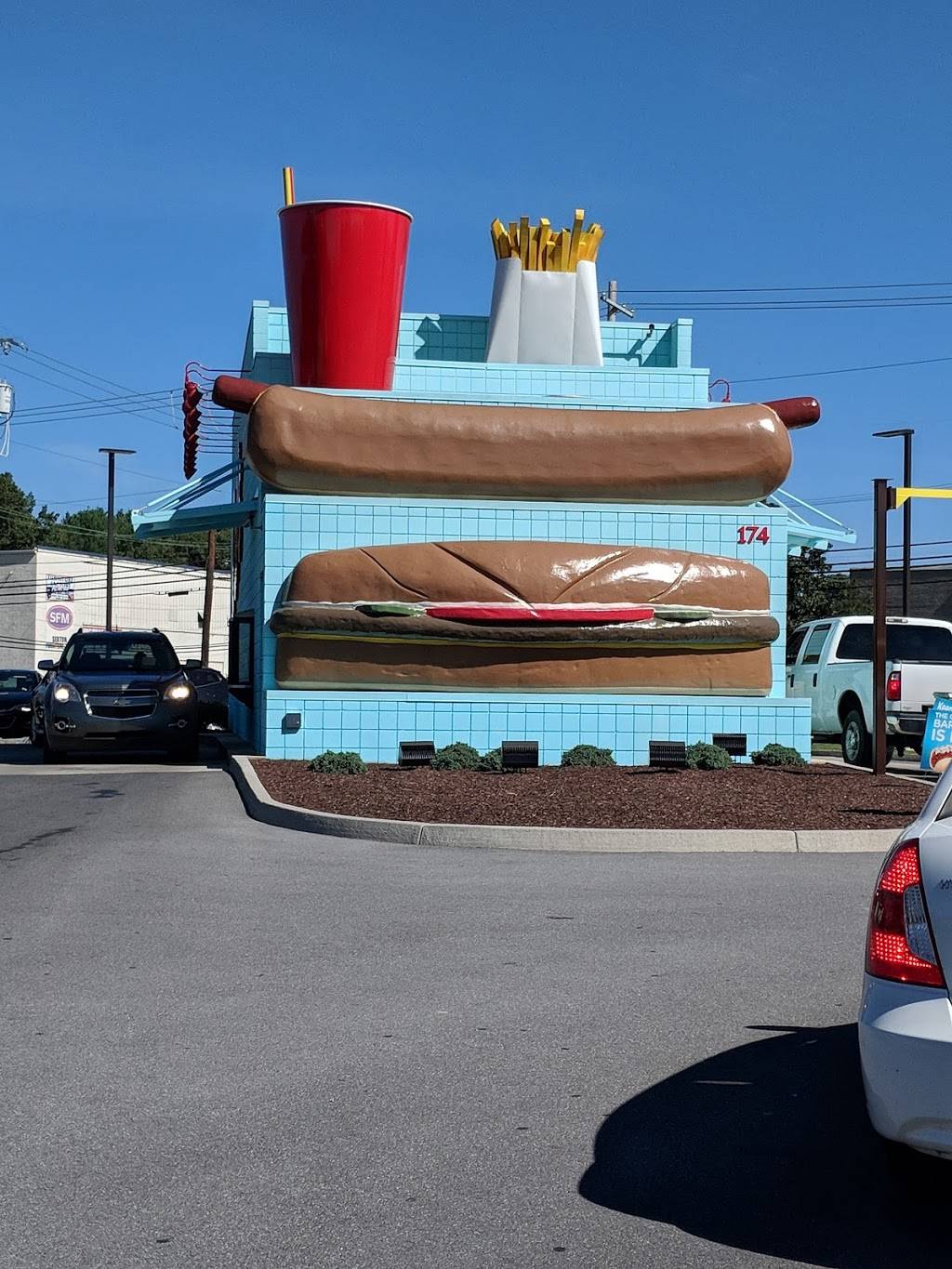 Pals | restaurant | 174 S Liberty Hill Rd, Morristown, TN 37813, USA | 4233531388 OR +1 423-353-1388