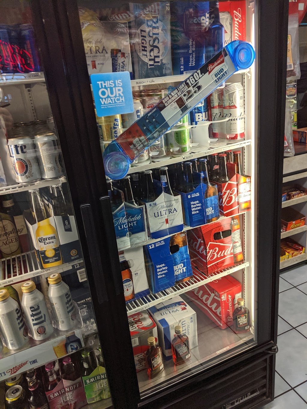 Bluelick Ice cream And Pizza | restaurant | 3497 Slabtown Rd, Lima, OH 45801, USA | 4192222583 OR +1 419-222-2583